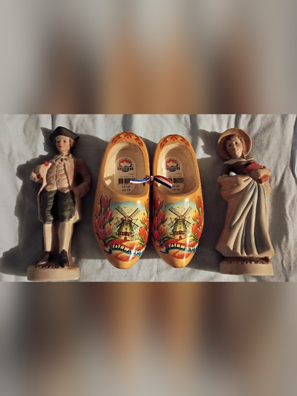 Bundle Nijhuis Orange Holland Tulip Wooden Clogs And 2 Porcelain Statue